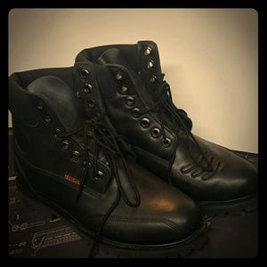 ICON Standard Motorcycle Boots